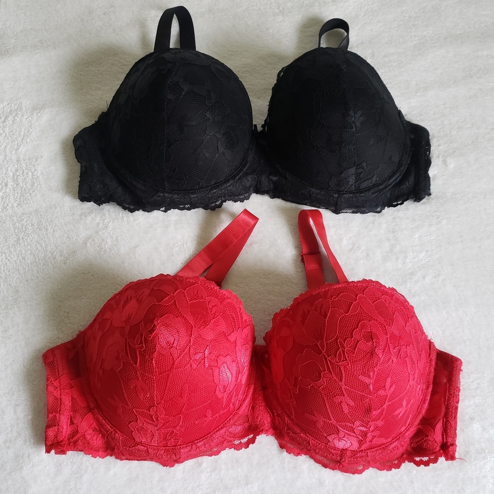 1 Red and 1 Black Lace Pushup Bra